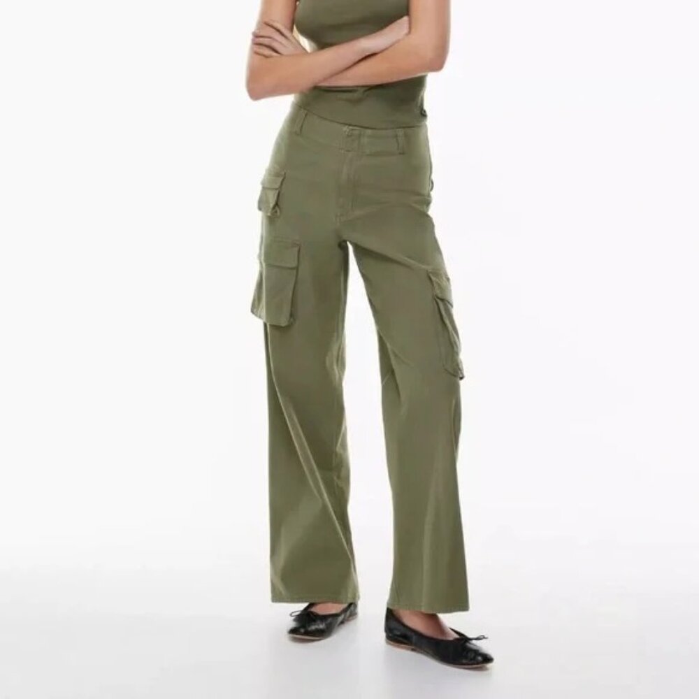 NWT Wilfred Free Sage Green Picture Cargo Pants - sz 8